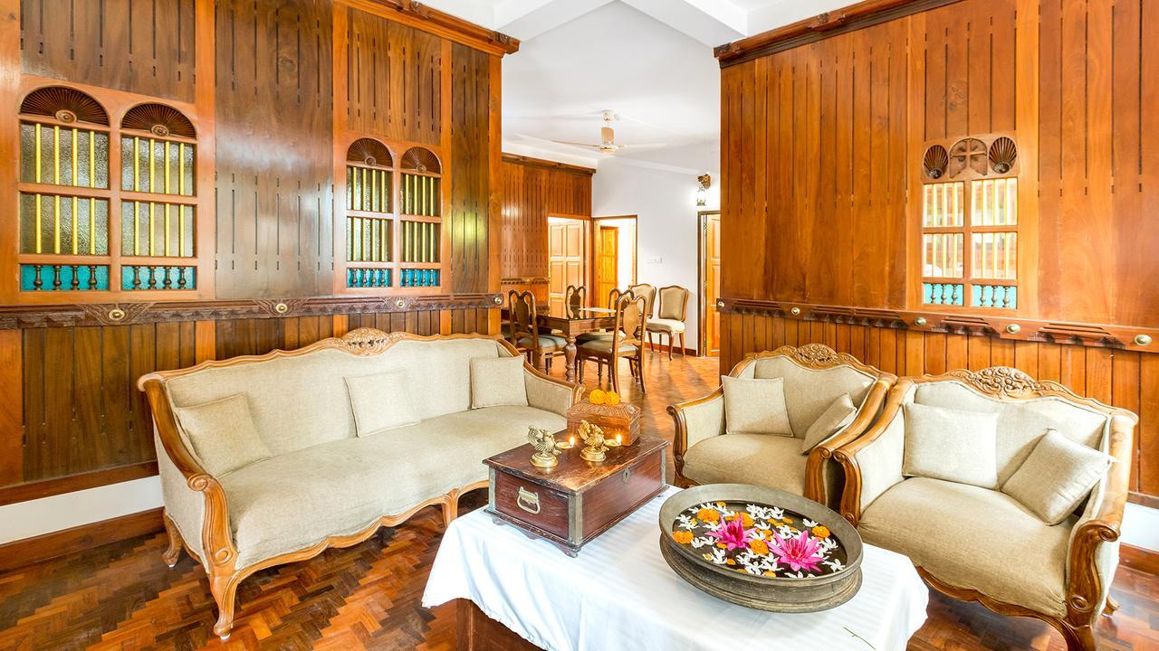 Kumarakom Wood Castle Serviced Appartments エクステリア 写真